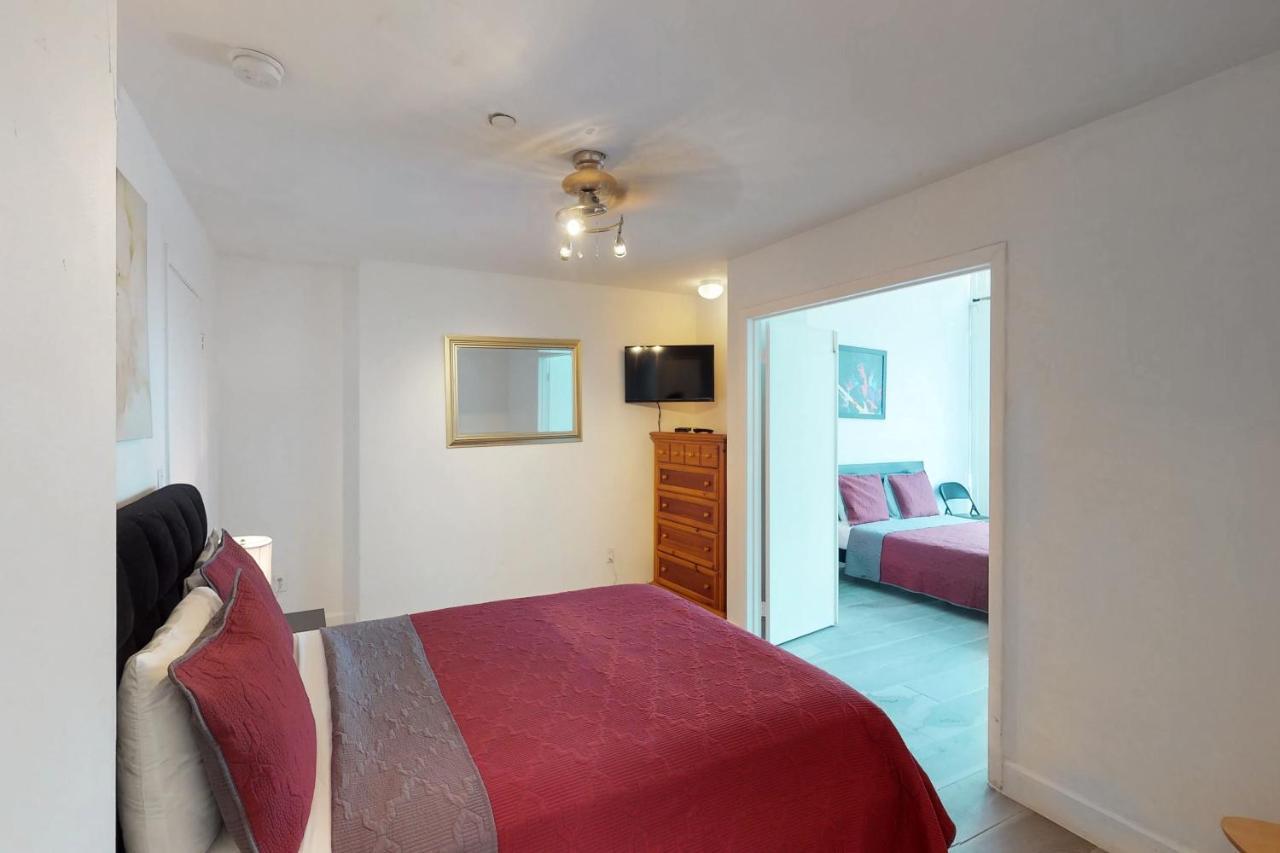 Castle Beach: Rumba Suite Miami Beach Exterior photo