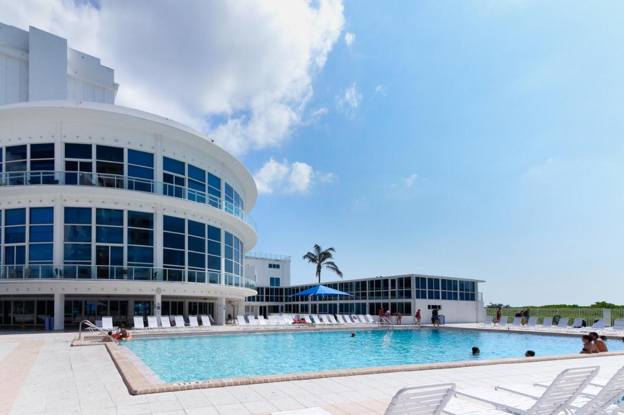 Castle Beach: Rumba Suite Miami Beach Exterior photo